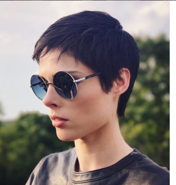 Coco Rocha: &#x397; 2&#x3C7;&#x3C1;&#x3BF;&#x3BD;&#x3B7; &#x3BA;&#x3CC;&#x3C1;&#x3B7; &#x3C4;&#x3B7;&#x3C2; &#x3AD;&#x3BA;&#x3B1;&#x3BD;&#x3B5; &#x3C4;&#x3BF; &#x3BD;&#x3C4;&#x3B5;&#x3BC;&#x3C0;&#x3BF;&#x3CD;&#x3C4;&#x3BF; &#x3C4;&#x3B7;&#x3C2; &#x3C3;&#x3C4;&#x3B7;&#x3BD; &#x3C0;&#x3B1;&#x3C3;&#x3B1;&#x3C1;&#x3AD;&#x3BB;&#x3B1;!