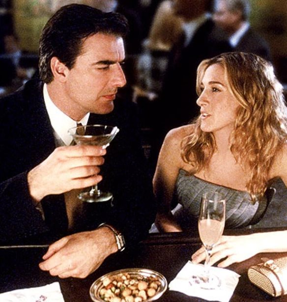 Sex and The City: H &#x3B9;&#x3C3;&#x3C4;&#x3BF;&#x3C1;&#x3AF;&#x3B1; &#x3C0;&#x3AF;&#x3C3;&#x3C9; &#x3B1;&#x3C0;&#x3CC; &#x3C4;&#x3BF; &#x3CC;&#x3BD;&#x3BF;&#x3BC;&#x3B1; &#x3C4;&#x3BF;&#x3C5; &quot;Mr. Big&quot;