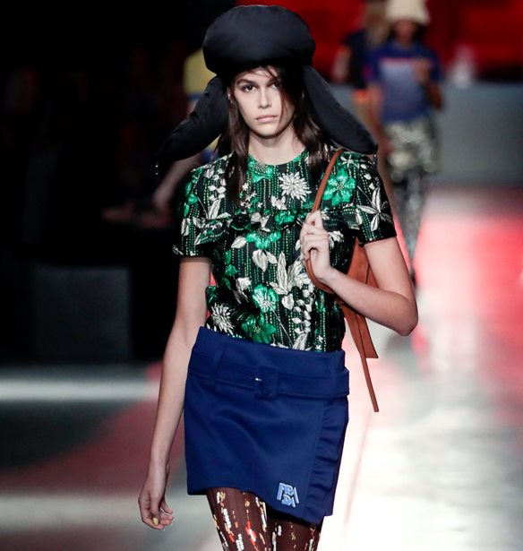 Όλα όσα πρέπει να γνωρίζεις για το Resort show της Prada στη Νέα Υόρκη