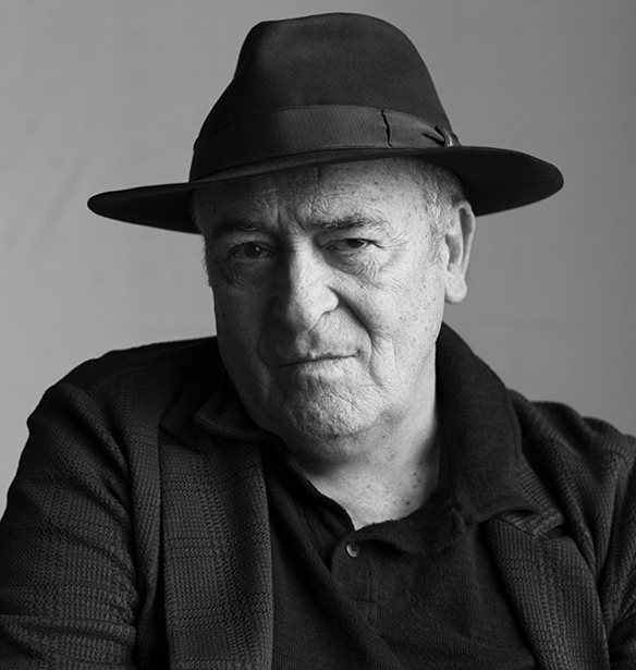 &#x3A0;&#x3AD;&#x3B8;&#x3B1;&#x3BD;&#x3B5; &#x3BF; &#x3C3;&#x3C0;&#x3BF;&#x3C5;&#x3B4;&#x3B1;&#x3AF;&#x3BF;&#x3C2; Bernardo Bertolucci
