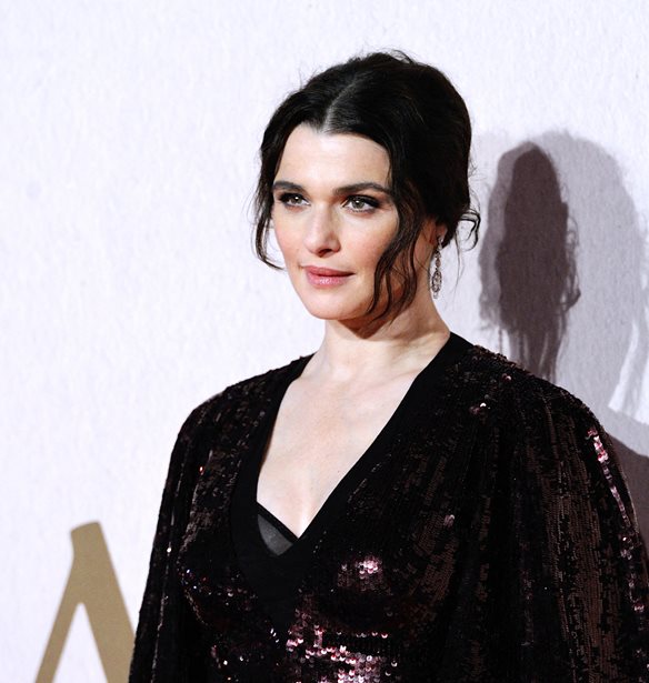 &#x397; Rachel Weisz &#x3B8;&#x3B1; &#x3C5;&#x3C0;&#x3BF;&#x3B4;&#x3C5;&#x3B8;&#x3B5;&#x3AF; &#x3C4;&#x3B7;&#x3BD; &#x3B8;&#x3C1;&#x3C5;&#x3BB;&#x3B9;&#x3BA;&#x3AE; Elizabeth Taylor