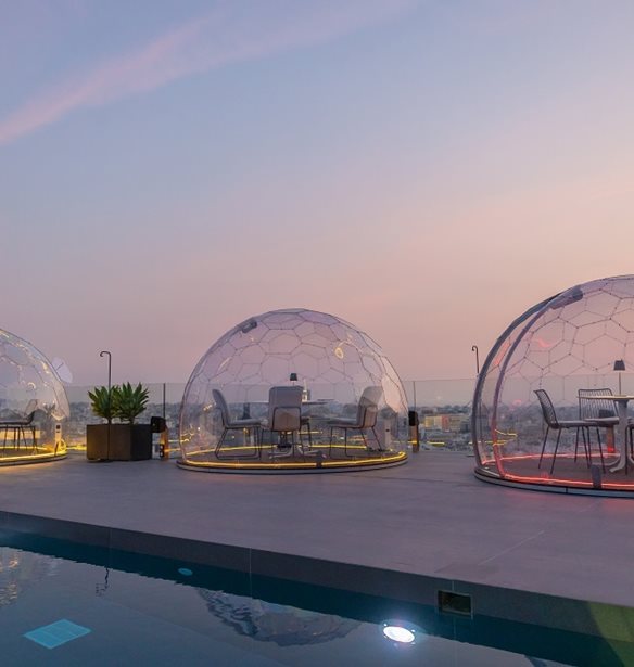 Let&#x27;s bubble @Neoma  | &#x39C;&#x3B9;&#x3B1; &#x3BE;&#x3B5;&#x3C7;&#x3C9;&#x3C1;&#x3B9;&#x3C3;&#x3C4;&#x3AE; &#x3B5;&#x3BC;&#x3C0;&#x3B5;&#x3B9;&#x3C1;&#x3AF;&#x3B1; &#x3C3;&#x3B5; &#x3AD;&#x3BD;&#x3B1; &#x3C0;&#x3B1;&#x3BD;&#x3AD;&#x3BC;&#x3BF;&#x3C1;&#x3C6;&#x3BF; rooftop