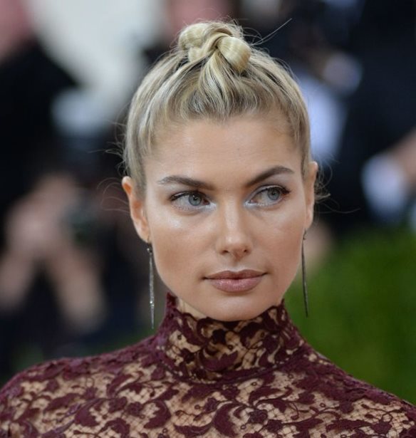 Jessica Hart | &#x388;&#x3B3;&#x3BA;&#x3C5;&#x3BF;&#x3C2; &#x3C4;&#x3BF; &#x3BC;&#x3BF;&#x3BD;&#x3C4;&#x3AD;&#x3BB;&#x3BF; &#x3BA;&#x3B1;&#x3B9; &#x3C0;&#x3C1;&#x3CE;&#x3B7;&#x3BD; &#x3C3;&#x3CD;&#x3BD;&#x3C4;&#x3C1;&#x3BF;&#x3C6;&#x3BF;&#x3C2; &#x3C4;&#x3BF;&#x3C5; &#x3A3;&#x3C4;&#x3B1;&#x3CD;&#x3C1;&#x3BF;&#x3C5; &#x39D;&#x3B9;&#x3AC;&#x3C1;&#x3C7;&#x3BF;&#x3C5;