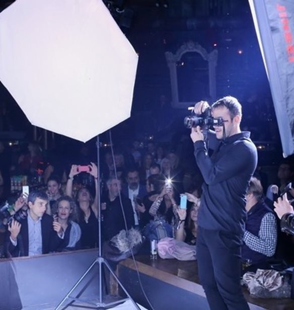 Smashbox: &#x3A4;&#x3BF; &#x3BB;&#x3B1;&#x3BC;&#x3C0;&#x3B5;&#x3C1;&#x3CC; kick off party &#x3BA;&#x3B1;&#x3B9; &#x3BF;&#x3B9; celeb &#x3C0;&#x3B1;&#x3C1;&#x3BF;&#x3C5;&#x3C3;&#x3AF;&#x3B5;&#x3C2; &#x3C3;&#x3C4;&#x3BF; Lohan