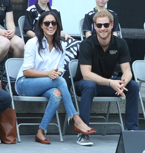 &#x3A0;&#x3C1;&#x3AF;&#x3B3;&#x3BA;&#x3B9;&#x3C0;&#x3B1;&#x3C2; Harry &#x2013; Meghan Markle: &#x397; &#x3C0;&#x3C1;&#x3CE;&#x3C4;&#x3B7; &#x3C4;&#x3BF;&#x3C5;&#x3C2; &#x3BA;&#x3BF;&#x3B9;&#x3BD;&#x3AE; &#x3B5;&#x3BC;&#x3C6;&#x3AC;&#x3BD;&#x3B9;&#x3C3;&#x3B7;