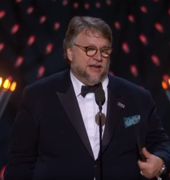 Guillermo del Toro: &#x39F; &#x3C3;&#x3C5;&#x3B3;&#x3BA;&#x3B9;&#x3BD;&#x3B7;&#x3C4;&#x3B9;&#x3BA;&#x3CC;&#x3C2; &#x3B5;&#x3C5;&#x3C7;&#x3B1;&#x3C1;&#x3B9;&#x3C3;&#x3C4;&#x3AE;&#x3C1;&#x3B9;&#x3BF;&#x3C2; &#x3BB;&#x3CC;&#x3B3;&#x3BF;&#x3C2; &#x3C4;&#x3BF;&#x3C5; &#x3BA;&#x3B1;&#x3B9; &#x3C4;&#x3BF; &#x3BC;&#x3AE;&#x3BD;&#x3C5;&#x3BC;&#x3B1; &#x3B3;&#x3B9;&#x3B1; &#x3C4;&#x3BF;&#x3C5;&#x3C2; &#x3BC;&#x3B5;&#x3C4;&#x3B1;&#x3BD;&#x3AC;&#x3C3;&#x3C4;&#x3B5;&#x3C2;