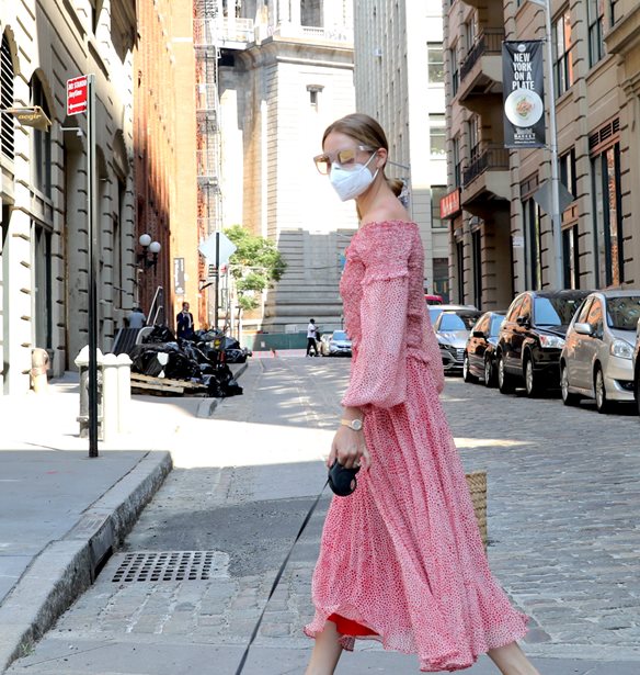 Olivia Palermo | &#x397; &#x3B1;&#x3C0;&#x3CE;&#x3BB;&#x3B5;&#x3B9;&#x3B1; &#x3BA;&#x3B1;&#x3B9; &#x3C4;&#x3BF; &#x3B1;&#x3C0;&#x3BF;&#x3C7;&#x3B1;&#x3B9;&#x3C1;&#x3B5;&#x3C4;&#x3B9;&#x3C3;&#x3C4;&#x3AE;&#x3C1;&#x3B9;&#x3BF; &#x3BC;&#x3AE;&#x3BD;&#x3C5;&#x3BC;&#x3AC; &#x3C4;&#x3B7;&#x3C2;