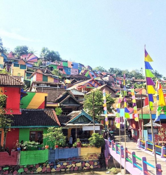 &#x3A4;&#x3BF; Instagram &#x3BB;&#x3B1;&#x3C4;&#x3C1;&#x3B5;&#x3CD;&#x3B5;&#x3B9; &#x3B1;&#x3C5;&#x3C4;&#x3CC; &#x3C4;&#x3BF; &#x3C0;&#x3BF;&#x3BB;&#x3CD;&#x3C7;&#x3C1;&#x3C9;&#x3BC;&#x3BF; &#x3C7;&#x3C9;&#x3C1;&#x3B9;&#x3CC; &#x3C4;&#x3B7;&#x3C2; &#x399;&#x3BD;&#x3B4;&#x3BF;&#x3BD;&#x3B7;&#x3C3;&#x3AF;&#x3B1;&#x3C2;