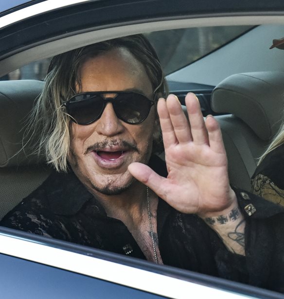 &#x397; &#x3B5;&#x3C0;&#x3B9;&#x3C3;&#x3C4;&#x3C1;&#x3BF;&#x3C6;&#x3AE; &#x3C4;&#x3BF;&#x3C5; Mickey Rourke &#x3C3;&#x3C4;&#x3B7;&#x3BD; &#x3C4;&#x3B7;&#x3BB;&#x3B5;&#x3CC;&#x3C1;&#x3B1;&#x3C3;&#x3B7; &#x3AE;&#x3C4;&#x3B1;&#x3BD; &#x3B7; &#x3B1;&#x3C0;&#x3CC;&#x3BB;&#x3C5;&#x3C4;&#x3B7; &#x3BA;&#x3B1;&#x3C4;&#x3B1;&#x3C3;&#x3C4;&#x3C1;&#x3BF;&#x3C6;&#x3AE;