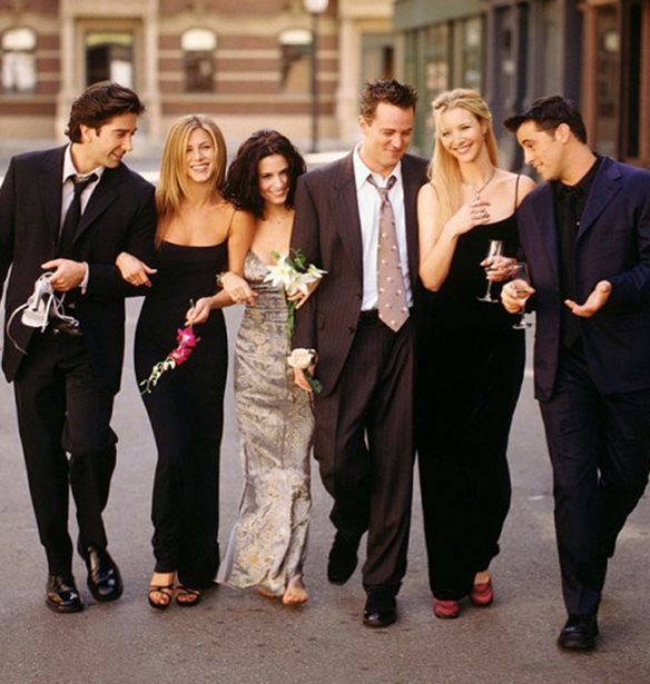 &#x3A0;&#x3CC;&#x3C4;&#x3B5; &#x3B8;&#x3B1; &#x3B4;&#x3BF;&#x3CD;&#x3BC;&#x3B5; &#x3C4;&#x3BF; reunion &#x3C4;&#x3C9;&#x3BD; Friends;