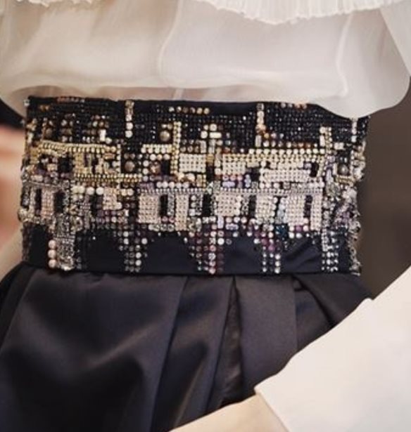 Chanel | &#x3A3;&#x3C4;&#x3BF; &#x3B1;&#x3C4;&#x3B5;&#x3BB;&#x3B9;&#x3AD; &#x3B3;&#x3B9;&#x3B1; &#x3C4;&#x3B7;&#x3BD; &#x3C0;&#x3C1;&#x3BF;&#x3B5;&#x3C4;&#x3BF;&#x3B9;&#x3BC;&#x3B1;&#x3C3;&#x3AF;&#x3B1; &#x3C4;&#x3B7;&#x3C2; &#x3C3;&#x3C5;&#x3BB;&#x3BB;&#x3BF;&#x3B3;&#x3AE;&#x3C2; M&#xE9;tiers d&#x2019;art 2020/21