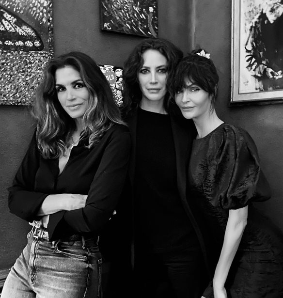 Cindy Crawford- Helena Christensen-Christy Turlington| &#x3A4;&#x3B1; &#x3C4;&#x3C1;&#x3AF;&#x3B1; supermodels &#x3BE;&#x3B1;&#x3BD;&#x3AC; &#x3BC;&#x3B1;&#x3B6;&#x3AF; &#x3BA;&#x3B1;&#x3B9; &#x3BC;&#x3B5; &#x3C4;&#x3B1; &#x3C0;&#x3B1;&#x3B9;&#x3B4;&#x3B9;&#x3AC; &#x3C4;&#x3BF;&#x3C5;&#x3C2;