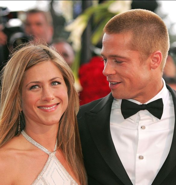 &#x39F; Brad Pitt &#x3AD;&#x3C7;&#x3B5;&#x3B9; &#x3BC;&#x3B5;&#x3C4;&#x3B1;&#x3BD;&#x3B9;&#x3CE;&#x3C3;&#x3B5;&#x3B9; &#x3B3;&#x3B9;&#x3B1; &#x3C4;&#x3BF;&#x3BD; &#x3C4;&#x3C1;&#x3CC;&#x3C0;&#x3BF; &#x3C0;&#x3BF;&#x3C5; &#x3C7;&#x3B5;&#x3B9;&#x3C1;&#x3AF;&#x3C3;&#x3C4;&#x3B7;&#x3BA;&#x3B5; &#x3C4;&#x3BF; &#x3B4;&#x3B9;&#x3B1;&#x3B6;&#x3CD;&#x3B3;&#x3B9;&#x3CC; &#x3C4;&#x3BF;&#x3C5; &#x3BC;&#x3B5; &#x3C4;&#x3B7;&#x3BD; Jennifer Aniston