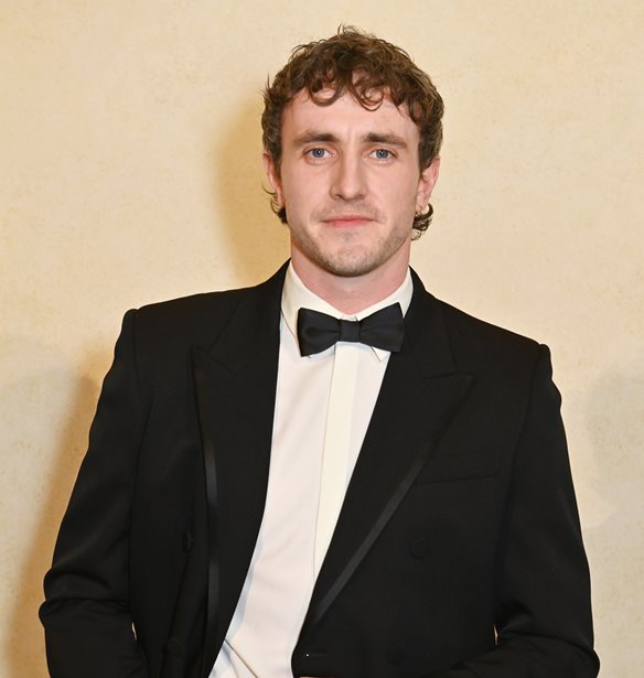 Paul Mescal | &#x391;&#x3C0;&#x3BF;&#x3BA;&#x3B1;&#x3BB;&#x3CD;&#x3C0;&#x3C4;&#x3B5;&#x3B9; &#x3C0;&#x3CE;&#x3C2; &#x3C0;&#x3B9;&#x3C3;&#x3C4;&#x3B5;&#x3CD;&#x3B5;&#x3B9; &#x3CC;&#x3C4;&#x3B9; &#x3B8;&#x3B1; &#x3AD;&#x3C0;&#x3C1;&#x3B5;&#x3C0;&#x3B5; &#x3BD;&#x3B1; &#x3B5;&#x3AF;&#x3C7;&#x3B5; &#x3C4;&#x3B5;&#x3BB;&#x3B5;&#x3B9;&#x3CE;&#x3C3;&#x3B5;&#x3B9; &#x3C4;&#x3BF; Normal People &#x3BA;&#x3B1;&#x3B9; &#x3BA;&#x3AC;&#x3BD;&#x3B5;&#x3B9; &#x3C4;&#x3BF;&#x3C5;&#x3C2; fans &#x3BD;&#x3B1; &#x3BA;&#x3BB;&#x3B1;&#x3AF;&#x3BD;&#x3B5;