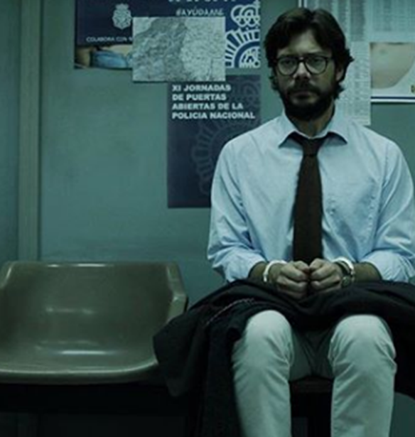 La Casa De Papel: &#x38C;&#x3BB;&#x3B1; &#x3CC;&#x3C3;&#x3B1; &#x3B4;&#x3B5;&#x3BD; &#x3B3;&#x3BD;&#x3CE;&#x3C1;&#x3B9;&#x3B6;&#x3B5;&#x3C2; &#x3B3;&#x3B9;&#x3B1; &#x3C4;&#x3BF;&#x3BD; El Profesor