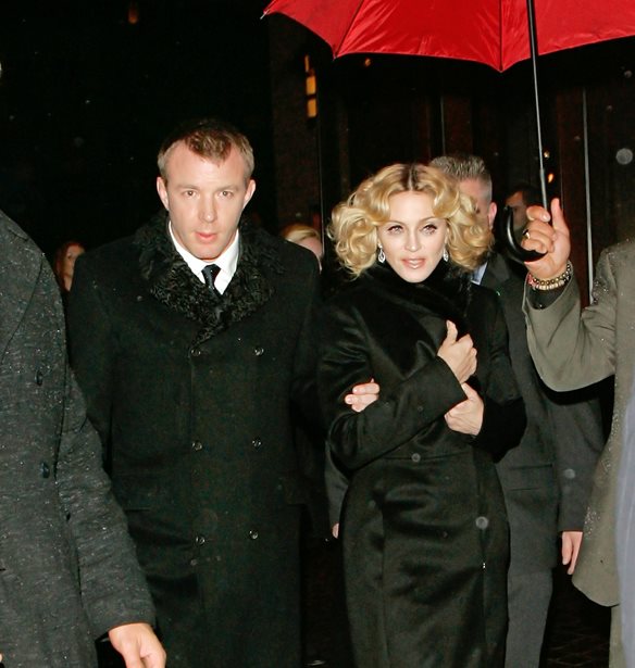 &#x3A4;&#x3B1; &#x3B1;&#x3BA;&#x3C1;&#x3B9;&#x3B2;&#x3CC;&#x3C4;&#x3B5;&#x3C1;&#x3B1; &#x3B4;&#x3B9;&#x3B1;&#x3B6;&#x3CD;&#x3B3;&#x3B9;&#x3B1; &#x3C4;&#x3B7;&#x3C2; &#x3C3;&#x3CC;&#x3BF;&#x3C5;&#x3BC;&#x3C0;&#x3B9;&#x3B6;