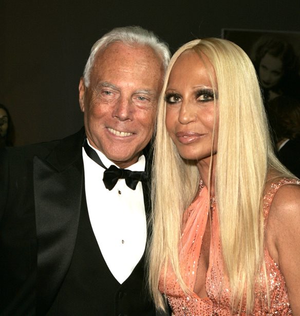Giorgio Armani | &#x3A4;&#x3BF; &#x3C4;&#x3B5;&#x3BB;&#x3B5;&#x3C5;&#x3C4;&#x3B1;&#x3AF;&#x3BF; &#x3B1;&#x3BD;&#x3C4;&#x3AF;&#x3BF; &#x3C3;&#x3C4;&#x3BF;&#x3BD; &quot;&#x3B1;&#x3C5;&#x3C4;&#x3BF;&#x3BA;&#x3C1;&#x3AC;&#x3C4;&#x3BF;&#x3C1;&#x3B1; &#x3C4;&#x3B7;&#x3C2; &#x3BA;&#x3BF;&#x3BC;&#x3C8;&#x3CC;&#x3C4;&#x3B7;&#x3C4;&#x3B1;&#x3C2;&quot; &#x3BC;&#x3B5; &#x3C4;&#x3B7; Donatella Versace &#x3C0;&#x3B1;&#x3C1;&#x3BF;&#x3CD;&#x3C3;&#x3B1;