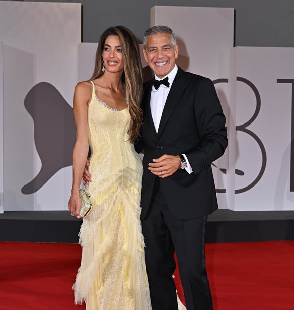 &#x39F; George Clooney &#x3B4;&#x3AD;&#x3C7;&#x3B5;&#x3C4;&#x3B1;&#x3B9; &#x3C4;&#x3CE;&#x3C1;&#x3B1; &#x3C0;&#x3C5;&#x3C1;&#x3AC; &#x3B3;&#x3B9;&#x3B1; &#x3C4;&#x3B7;&#x3BD; &#x3B5;&#x3C0;&#x3B9;&#x3C3;&#x3C4;&#x3BF;&#x3BB;&#x3AE; &#x3C4;&#x3BF;&#x3C5; &#x3BC;&#x3B5; &#x3C4;&#x3B7;&#x3BD; &#x3BF;&#x3C0;&#x3BF;&#x3AF;&#x3B1; &#x3B6;&#x3B7;&#x3C4;&#x3BF;&#x3CD;&#x3C3;&#x3B5; &#x3C4;&#x3B7;&#x3BD; &#x3C0;&#x3B1;&#x3C1;&#x3B1;&#x3AF;&#x3C4;&#x3B7;&#x3C3;&#x3B7; &#x3C4;&#x3BF;&#x3C5; Biden