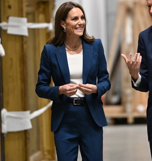 Kate Middleton | &#x3A4;&#x3BF; &#x3B8;&#x3B7;&#x3BB;&#x3C5;&#x3BA;&#x3CC; &#x3BA;&#x3BF;&#x3C3;&#x3C4;&#x3BF;&#x3CD;&#x3BC;&#x3B9; &#x3C4;&#x3B7;&#x3C2; &#x3B5;&#x3AF;&#x3BD;&#x3B1;&#x3B9; &#x3C3;&#x3C4;&#x3B7;&#x3BD; &#x3B1;&#x3C0;&#x3CC;&#x3C7;&#x3C1;&#x3C9;&#x3C3;&#x3B7; &#x3C0;&#x3BF;&#x3C5; &#x3B4;&#x3B5;&#x3BD; &#x3C0;&#x3C1;&#x3AD;&#x3C0;&#x3B5;&#x3B9; &#x3BD;&#x3B1; &#x3BB;&#x3B5;&#x3AF;&#x3C0;&#x3B5;&#x3B9; &#x3B1;&#x3C0;&#x3CC; &#x3C4;&#x3B7; &#x3B8;&#x3B5;&#x3C1;&#x3B9;&#x3BD;&#x3AE; &#x3C3;&#x3BF;&#x3C5; &#x3B3;&#x3BA;&#x3B1;&#x3C1;&#x3BD;&#x3C4;&#x3B1;&#x3C1;&#x3CC;&#x3BC;&#x3C0;&#x3B1;