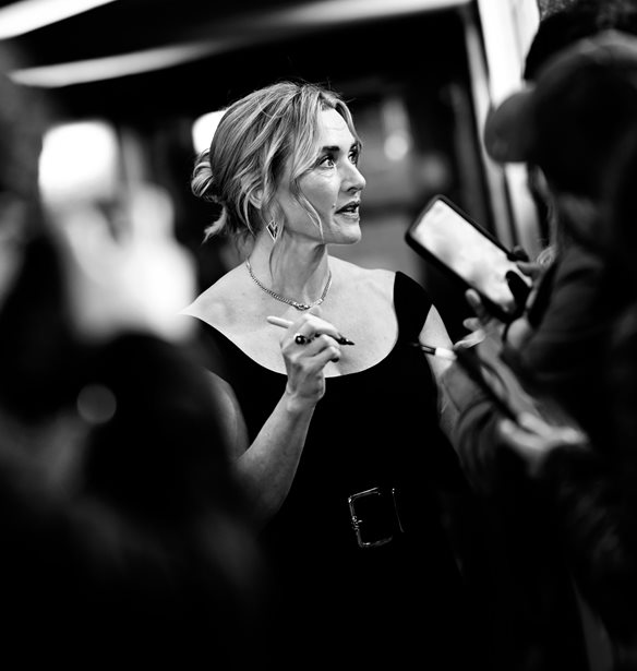 "Μείνε σε ρόλους για εύσωμες" | Η εξομολόγηση της Kate Winslet για το fat shaming που δέχτηκε στο σχολείο