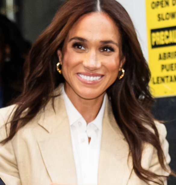 H &#x3B1;&#x3C0;&#x3AC;&#x3C4;&#x3B7; &#x3C4;&#x3B7;&#x3C2; Meghan Markle | &#x3A0;&#x3BF;&#x3C5;&#x3BB;&#x3AC;&#x3B5;&#x3B9; &#x3C4;&#x3B9;&#x3C2; &#x3BC;&#x3B1;&#x3C1;&#x3BC;&#x3B5;&#x3BB;&#x3AC;&#x3B4;&#x3B5;&#x3C2; &#x3C4;&#x3B7;&#x3C2; &#x3C9;&#x3C2; &quot;&#x3C3;&#x3C0;&#x3B9;&#x3C4;&#x3B9;&#x3BA;&#x3AD;&#x3C2;&quot; &#x3B1;&#x3BB;&#x3BB;&#x3AC; &#x3C0;&#x3C1;&#x3BF;&#x3AD;&#x3C1;&#x3C7;&#x3BF;&#x3BD;&#x3C4;&#x3B1;&#x3B9; &#x3B1;&#x3C0;&#x3CC; &#x3B5;&#x3C1;&#x3B3;&#x3BF;&#x3C3;&#x3C4;&#x3AC;&#x3C3;&#x3B9;&#x3BF;