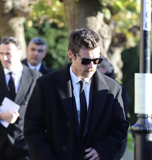 Liam Payne | &#x3A3;&#x3C5;&#x3BD;&#x3C4;&#x3B5;&#x3C4;&#x3C1;&#x3B9;&#x3BC;&#x3BC;&#x3AD;&#x3BD;&#x3B1; &#x3C4;&#x3B1; &#x3BC;&#x3AD;&#x3BB;&#x3B7; &#x3C4;&#x3C9;&#x3BD; One Direction &#x3C3;&#x3C4;&#x3B7;&#x3BD; &#x3BA;&#x3B7;&#x3B4;&#x3B5;&#x3AF;&#x3B1; &#x3C4;&#x3BF;&#x3C5;