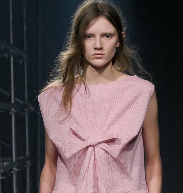 Breaking News | &#x39F; &#x3CC;&#x3BC;&#x3B9;&#x3BB;&#x3BF;&#x3C2; Prada &#x3B5;&#x3BE;&#x3B1;&#x3B3;&#x3CC;&#x3C1;&#x3B1;&#x3C3;&#x3B5; &#x3C4;&#x3BF;&#x3BD; &#x3BF;&#x3AF;&#x3BA;&#x3BF; Versace