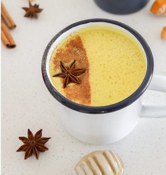 Να πώς θα φτιάξεις κουρκουμά με γάλα (Τούρμερικ): Το σούπερ αντιφλεγμονώδες ρόφημα!