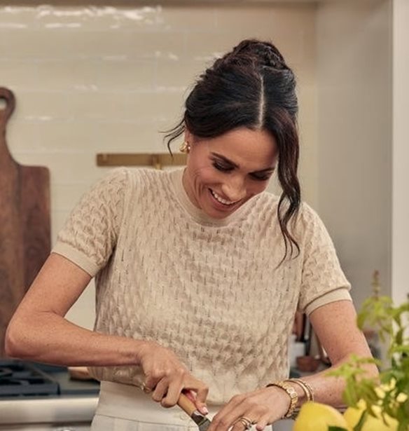 With love, Meghan | &#x39F;&#x3B9; 10 &#x3BC;&#x3B5;&#x3B3;&#x3B1;&#x3BB;&#x3CD;&#x3C4;&#x3B5;&#x3C1;&#x3B5;&#x3C2; &#x3B1;&#x3C0;&#x3BF;&#x3BA;&#x3B1;&#x3BB;&#x3CD;&#x3C8;&#x3B5;&#x3B9;&#x3C2; &#x3B3;&#x3B9;&#x3B1; &#x3C4;&#x3B7; Meghan Markle