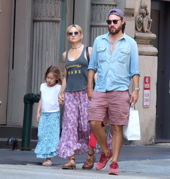Kate Hudson | &#x39F;&#x3B9; &#x3BF;&#x3BD;&#x3B5;&#x3B9;&#x3C1;&#x3B5;&#x3BC;&#x3AD;&#x3BD;&#x3B5;&#x3C2; &#x3BF;&#x3B9;&#x3BA;&#x3BF;&#x3B3;&#x3B5;&#x3BD;&#x3B5;&#x3B9;&#x3B1;&#x3BA;&#x3AD;&#x3C2; &#x3B4;&#x3B9;&#x3B1;&#x3BA;&#x3BF;&#x3C0;&#x3AD;&#x3C2; &#x3C4;&#x3B7;&#x3C2; &#x3C3;&#x3C4;&#x3B7;&#x3BD; &#x391;&#x3B8;&#x3AE;&#x3BD;&#x3B1;