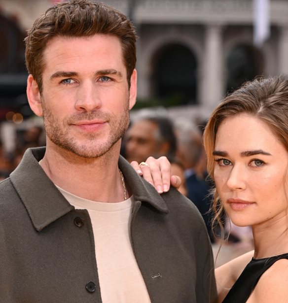 &#x39F; Liam Hemsworth &#x3BA;&#x3B1;&#x3B9; &#x3B7; Gabriella Brooks &#x3B1;&#x3C1;&#x3C1;&#x3B1;&#x3B2;&#x3C9;&#x3BD;&#x3B9;&#x3AC;&#x3C3;&#x3C4;&#x3B7;&#x3BA;&#x3B1;&#x3BD; - &#x3A4;&#x3BF; &#x3B5;&#x3BD;&#x3C4;&#x3C5;&#x3C0;&#x3C9;&#x3C3;&#x3B9;&#x3B1;&#x3BA;&#x3CC; &#x3BC;&#x3BF;&#x3BD;&#x3CC;&#x3C0;&#x3B5;&#x3C4;&#x3C1;&#x3BF;