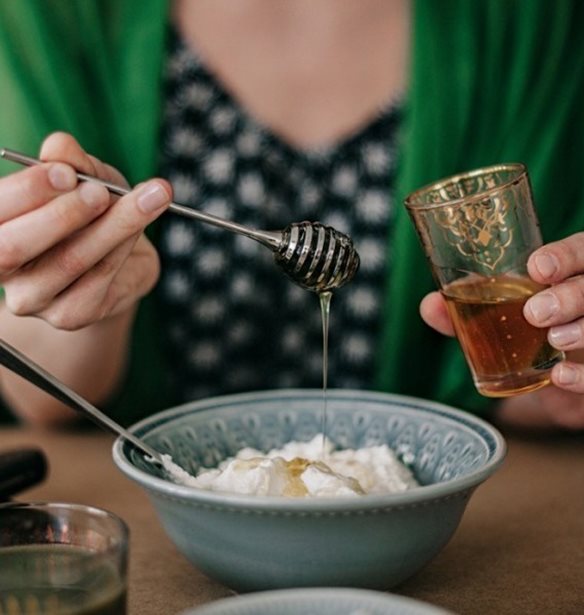 Μήπως το γιαούρτι παχαίνει (αυτό που προτιμάς) και δεν το γνωρίζεις; Τι λέει η διαιτολόγος;