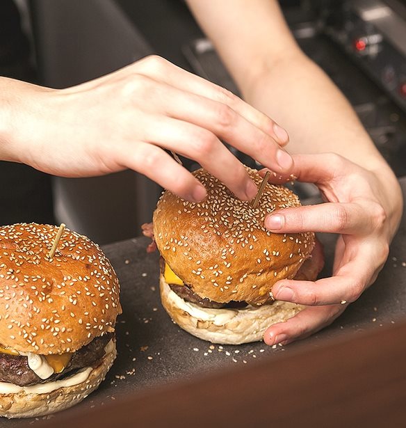 &#x3A0;&#x3CE;&#x3C2; &#x3B8;&#x3B1; &#x3C6;&#x3C4;&#x3B9;&#x3AC;&#x3BE;&#x3B5;&#x3B9;&#x3C2; &#x3C4;&#x3BF; &#x3C0;&#x3B9;&#x3BF; &#x3BD;&#x3CC;&#x3C3;&#x3C4;&#x3B9;&#x3BC;&#x3BF; burger &#x3C4;&#x3B7;&#x3C2; &#x391;&#x3C5;&#x3C3;&#x3C4;&#x3C1;&#x3B1;&#x3BB;&#x3AF;&#x3B1;&#x3C2;