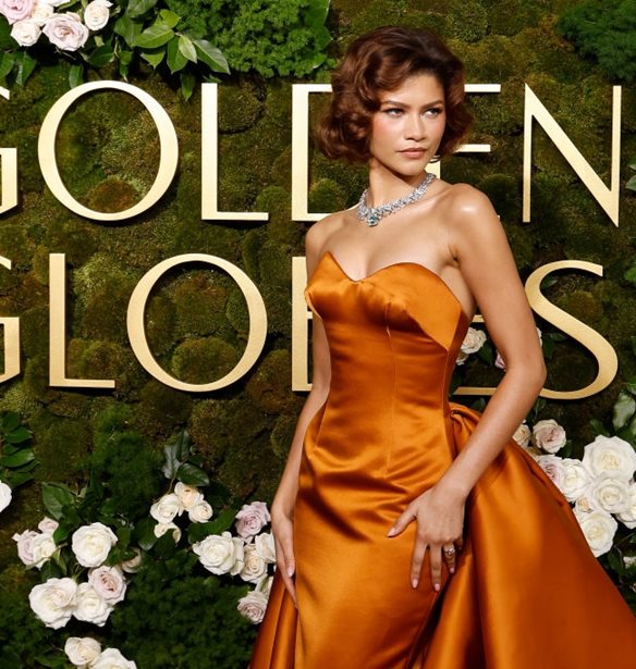 &#x3A4;&#x3BF; &#x3B4;&#x3B5;&#x3CD;&#x3C4;&#x3B5;&#x3C1;&#x3BF; &#x3C6;&#x3CC;&#x3C1;&#x3B5;&#x3BC;&#x3B1; &#x3C0;&#x3BF;&#x3C5; &#x3C6;&#x3CC;&#x3C1;&#x3B5;&#x3C3;&#x3B5; &#x3B7; Zendaya &#x3C3;&#x3C4;&#x3B9;&#x3C2; &#x3A7;&#x3C1;&#x3C5;&#x3C3;&#x3AD;&#x3C2; &#x3A3;&#x3C6;&#x3B1;&#x3AF;&#x3C1;&#x3B5;&#x3C2;