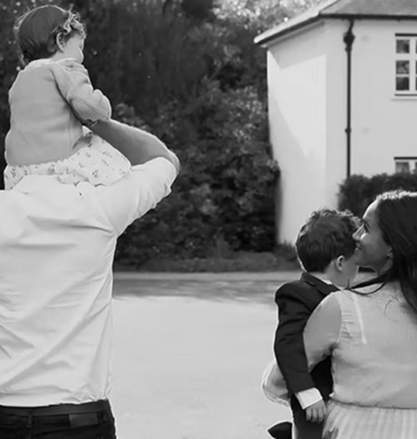 Meghan Markle - &#x3A0;&#x3C1;&#x3AF;&#x3B3;&#x3BA;&#x3B9;&#x3C0;&#x3B1;&#x3C2; Harry | &#x39D;&#x3AD;&#x3BF;&#x3B9; &#x3C4;&#x3C1;&#x3B9;&#x3B3;&#x3BC;&#x3BF;&#x3AF; &#x3C3;&#x3C4;&#x3B7; &#x3C3;&#x3C7;&#x3AD;&#x3C3;&#x3B7; &#x3C4;&#x3BF;&#x3C5;&#x3C2;