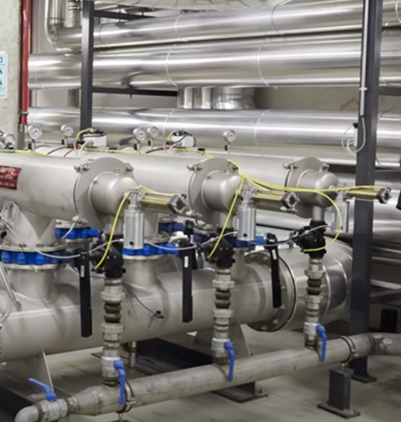 Ο οίκος Prada παρουσίασε τη Resort 2021 συλλογή του με τον πιο ανορθόδοξο τρόπο