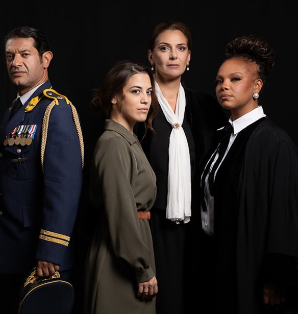 "Terror" και "Βότκα Μολότοφ" | Δυο παραστάσεις που συνεχίζουν και το 2026 μετά τη μεγάλη επιτυχία