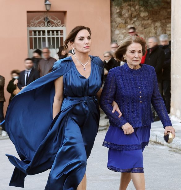 &#x393;&#x3B9;&#x3BF;&#x3C1;&#x3C4;&#x3AE; &#x3C4;&#x3B7;&#x3C2; &#x39C;&#x3B7;&#x3C4;&#x3AD;&#x3C1;&#x3B1;&#x3C2; | &#x39F;&#x3B9; &#x3B5;&#x3C5;&#x3C7;&#x3AD;&#x3C2; &#x3C4;&#x3B7;&#x3C2; &#x38C;&#x3BB;&#x3B3;&#x3B1;&#x3C2; &#x39A;&#x3B5;&#x3C6;&#x3B1;&#x3BB;&#x3BF;&#x3B3;&#x3B9;&#x3AC;&#x3BD;&#x3BD;&#x3B7; &#x3C3;&#x3C4;&#x3B7;&#x3BD; &#x395;&#x3BB;&#x3AD;&#x3BD;&#x3B7; &#x392;&#x3B1;&#x3C1;&#x3B4;&#x3B9;&#x3BD;&#x3BF;&#x3B3;&#x3B9;&#x3AC;&#x3BD;&#x3BD;&#x3B7;