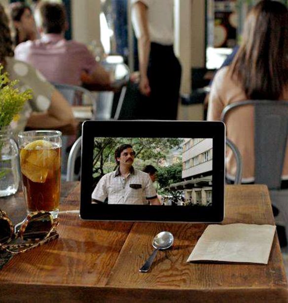 &#x3A4;&#x3BF; fast forward &#x3C4;&#x3BF;&#x3C5; Netflix &#x3B5;&#x3AF;&#x3BD;&#x3B1;&#x3B9; &#x3BC;&#x3AF;&#x3B1; &#x3C0;&#x3AC;&#x3C1;&#x3B1; &#x3C0;&#x3BF;&#x3BB;&#x3CD; &#x3BA;&#x3B1;&#x3BA;&#x3AE; &#x3B9;&#x3B4;&#x3AD;&#x3B1;