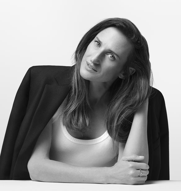 H Camille Cottin &#x3B5;&#x3AF;&#x3BD;&#x3B1;&#x3B9; &#x3B7; &#x3BD;&#x3AD;&#x3B1; &#x3C0;&#x3C1;&#x3C9;&#x3C4;&#x3B1;&#x3B3;&#x3C9;&#x3BD;&#x3AF;&#x3C3;&#x3C4;&#x3C1;&#x3B9;&#x3B1; &#x3C4;&#x3B7;&#x3C2; &#x3BA;&#x3B1;&#x3BC;&#x3C0;&#x3AC;&#x3BD;&#x3B9;&#x3B1;&#x3C2; &#x3B3;&#x3B9;&#x3B1; &#x3C4;&#x3B7; Lady 95.22
