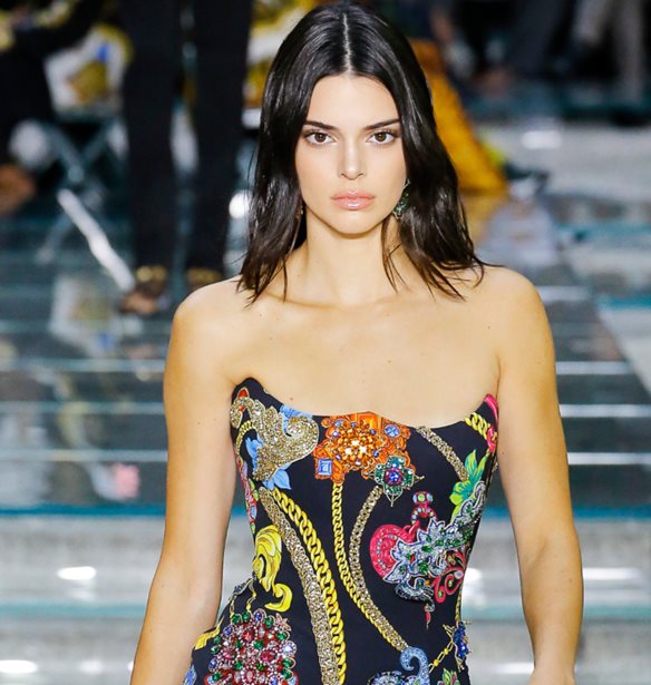 &#x393;&#x3B9;&#x3B1;&#x3C4;&#x3AF; &#x3BF; &#x3C7;&#x3CE;&#x3C1;&#x3BF;&#x3C2; &#x3C4;&#x3BF;&#x3C5; modeling &#x3BA;&#x3B1;&#x3C4;&#x3B7;&#x3B3;&#x3BF;&#x3C1;&#x3B5;&#x3AF; &#x3C4;&#x3B7;&#x3BD; Kendall Jenner;
