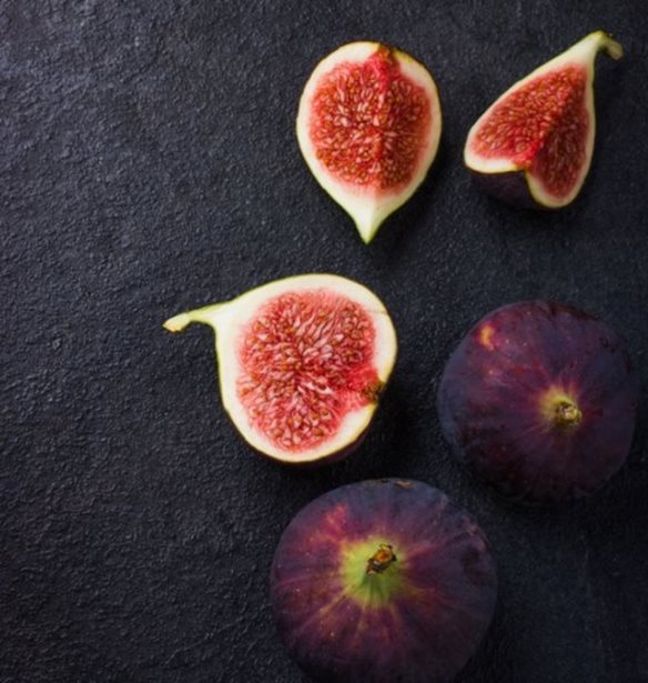 Σύκο: Περιέχει μόνο 47 θερμίδες και δεν φαντάζεσαι τα οφέλη του!