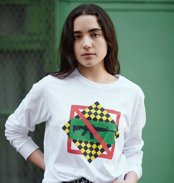 O &#x3BF;&#x3AF;&#x3BA;&#x3BF;&#x3C2; Proenza Schouler &#x3BB;&#x3B1;&#x3BD;&#x3C3;&#x3AC;&#x3C1;&#x3B5;&#x3B9; T-shirts &#x3BA;&#x3B1;&#x3C4;&#x3AC; &#x3C4;&#x3B7;&#x3C2; &#x3BF;&#x3C0;&#x3BB;&#x3BF;&#x3BA;&#x3B1;&#x3C4;&#x3BF;&#x3C7;&#x3AE;&#x3C2;