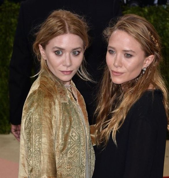 Mary-Kate &amp; Ashley Olsen: &#x3A4;&#x3BF; &#x3B1;&#x3C3;&#x3C5;&#x3BD;&#x3AE;&#x3B8;&#x3B9;&#x3C3;&#x3C4;&#x3BF; &#x3B4;&#x3CE;&#x3C1;&#x3BF; &#x3C0;&#x3BF;&#x3C5; &#x3AD;&#x3B4;&#x3C9;&#x3C3;&#x3B1;&#x3BD; &#x3C3;&#x3C4;&#x3BF;&#x3C5;&#x3C2; &#x3BA;&#x3B1;&#x3BB;&#x3B5;&#x3C3;&#x3BC;&#x3AD;&#x3BD;&#x3BF;&#x3C5;&#x3C2; &#x3C4;&#x3BF;&#x3C5; show &#x3C4;&#x3BF;&#x3C5;&#x3C2;