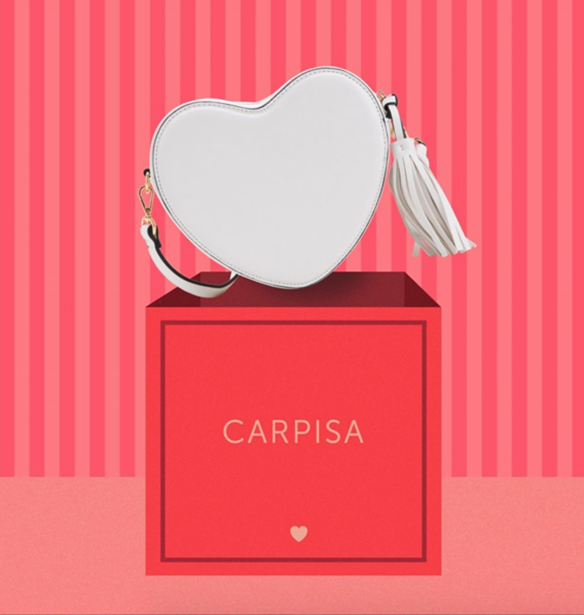 Κράτα την… αγάπη σου με μία τσάντα Carpisa!