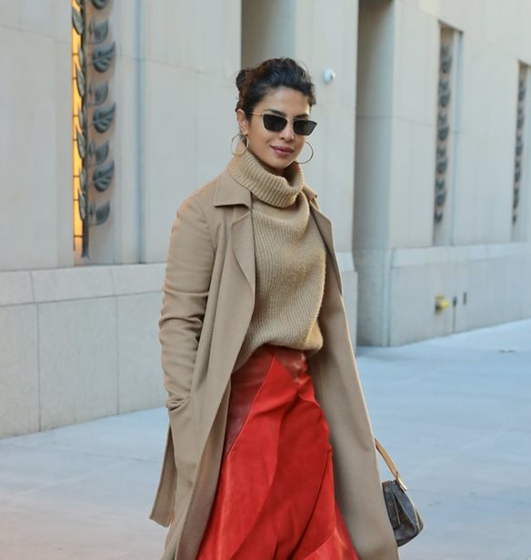 Priyanka Chopra - Katy Perry: &#x3A0;&#x3BF;&#x3CD; &#x3C4;&#x3B9;&#x3C2; &#x3B5;&#x3BD;&#x3C4;&#x3CC;&#x3C0;&#x3B9;&#x3C3;&#x3B5; &#x3BF; &#x3C6;&#x3C9;&#x3C4;&#x3BF;&#x3B3;&#x3C1;&#x3B1;&#x3C6;&#x3B9;&#x3BA;&#x3CC;&#x3C2; &#x3C6;&#x3B1;&#x3BA;&#x3CC;&#x3C2;;