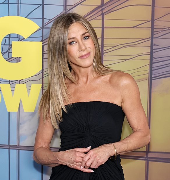 Jennifer Aniston | &#x388;&#x3C7;&#x3B5;&#x3B9; &#x3BC;&#x3AF;&#x3B1; &#x3C3;&#x3C5;&#x3B3;&#x3BA;&#x3B5;&#x3BA;&#x3C1;&#x3B9;&#x3BC;&#x3AD;&#x3BD;&#x3B7; &#x3B1;&#x3BD;&#x3C4;&#x3AF;&#x3B4;&#x3C1;&#x3B1;&#x3C3;&#x3B7; &#x3CC;&#x3C4;&#x3B1;&#x3BD; &#x3C4;&#x3B7;&#x3BD; &#x3C1;&#x3C9;&#x3C4;&#x3BF;&#x3CD;&#x3BD; &#x3B3;&#x3B9;&#x3B1; &#x3C4;&#x3BF;&#x3BD; &#x3BD;&#x3AD;&#x3BF; &#x3C4;&#x3B7;&#x3C2; &#x3C3;&#x3CD;&#x3BD;&#x3C4;&#x3C1;&#x3BF;&#x3C6;&#x3BF;