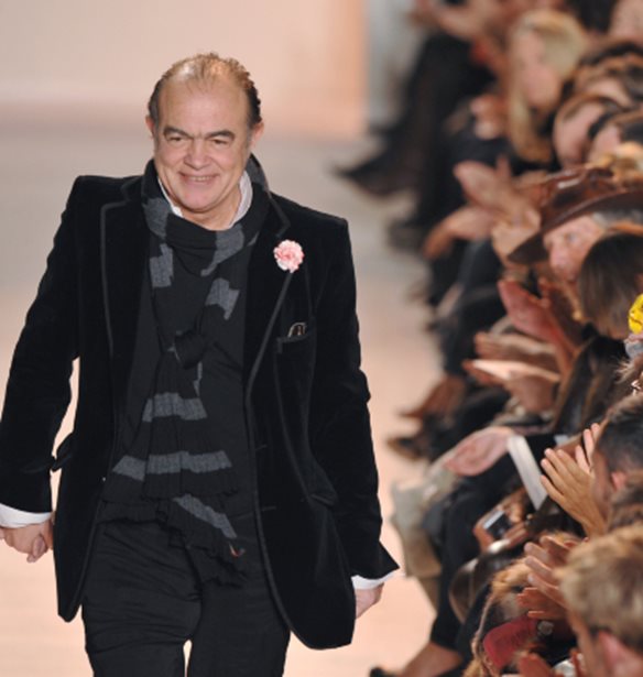 &#x393;&#x3B9;&#x3B1; &#x3C4;&#x3BF;&#x3BD; Christian Lacroix &#x3B7; &#x3BC;&#x3CC;&#x3B4;&#x3B1; &#x3AE;&#x3C4;&#x3B1;&#x3BD; &#x3AD;&#x3BD;&#x3B1; &#x3B1;&#x3C4;&#x3CD;&#x3C7;&#x3B7;&#x3BC;&#x3B1;