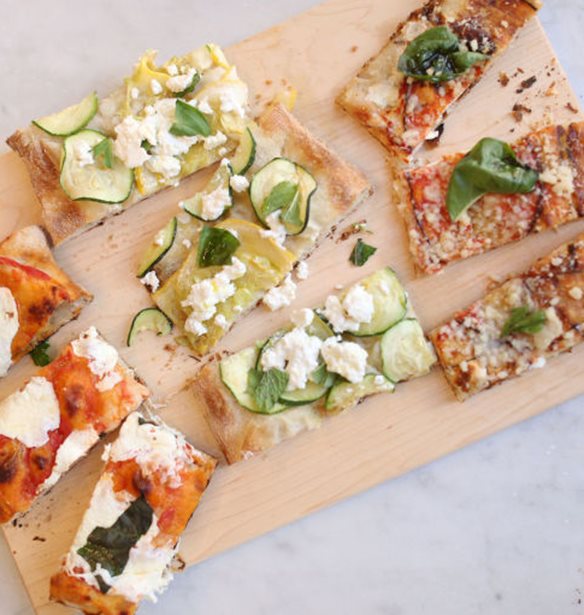 &#x397; &#x3C7;&#x3CE;&#x3C1;&#x3B1; &#x3C4;&#x3C9;&#x3BD; &#x3B8;&#x3B1;&#x3C5;&#x3BC;&#x3AC;&#x3C4;&#x3C9;&#x3BD; &#x3C4;&#x3B7;&#x3C2; &#x3BC;&#x3B1;&#x3B3;&#x3B5;&#x3B9;&#x3C1;&#x3B9;&#x3BA;&#x3AE;&#x3C2; &#x3C0;&#x3B7;&#x3B3;&#x3B1;&#x3AF;&#x3BD;&#x3B5;&#x3B9; &#x39C;&#x3C0;&#x3BF;&#x3BB;&#x3CC;&#x3BD;&#x3B9;&#x3B1;