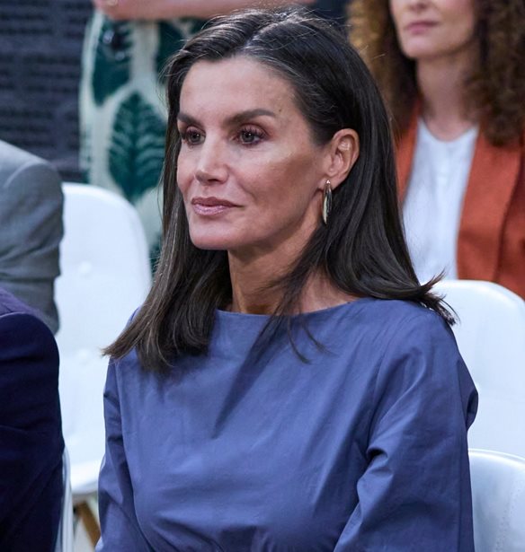 &#x392;&#x3B1;&#x3C3;&#x3AF;&#x3BB;&#x3B9;&#x3C3;&#x3C3;&#x3B1; Letizia &#x3C4;&#x3B7;&#x3C2; &#x399;&#x3C3;&#x3C0;&#x3B1;&#x3BD;&#x3AF;&#x3B1;&#x3C2; | &#x39C;&#x3B5; &#x3B8;&#x3B7;&#x3BB;&#x3C5;&#x3BA;&#x3CC; &#x3BC;&#x3C0;&#x3BF;&#x3C1;&#x3BD;&#x3C4;&#x3CC; &#x3BA;&#x3BF;&#x3C3;&#x3C4;&#x3BF;&#x3CD;&#x3BC;&#x3B9; &#x3C3;&#x3B5; &#x3B4;&#x3B5;&#x3BE;&#x3AF;&#x3C9;&#x3C3;&#x3B7; &#x3B3;&#x3B9;&#x3B1; &#x3C4;&#x3BF;&#x3C5;&#x3C2; &#x399;&#x3C3;&#x3C0;&#x3B1;&#x3BD;&#x3BF;&#x3CD;&#x3C2; &#x3BF;&#x3BB;&#x3C5;&#x3BC;&#x3C0;&#x3B9;&#x3BF;&#x3BD;&#x3AF;&#x3BA;&#x3B5;&#x3C2;